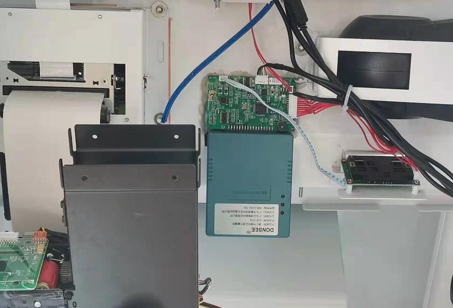 身份證社?？ㄗx卡器模組內部安裝結構圖