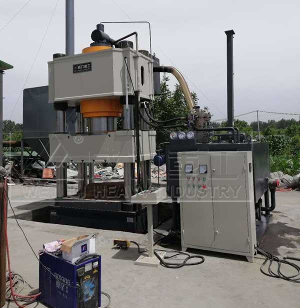 1000噸四柱液壓機(jī)