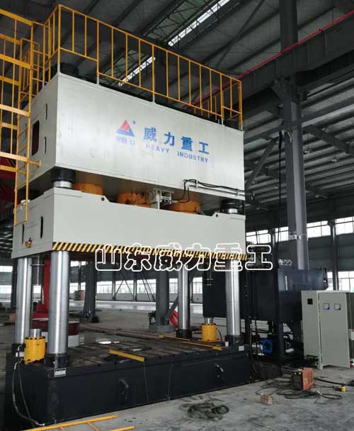 2000噸SMC保險杠模壓機
