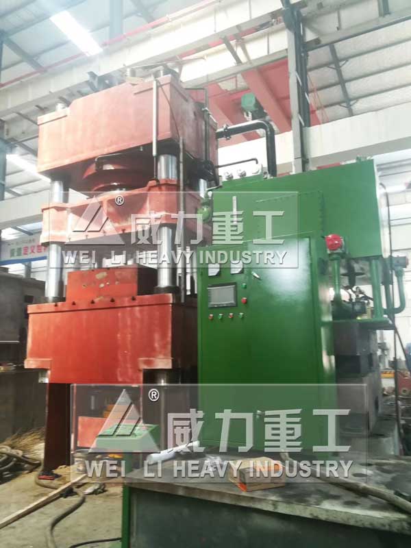 1600噸復合絕緣子成型液壓機